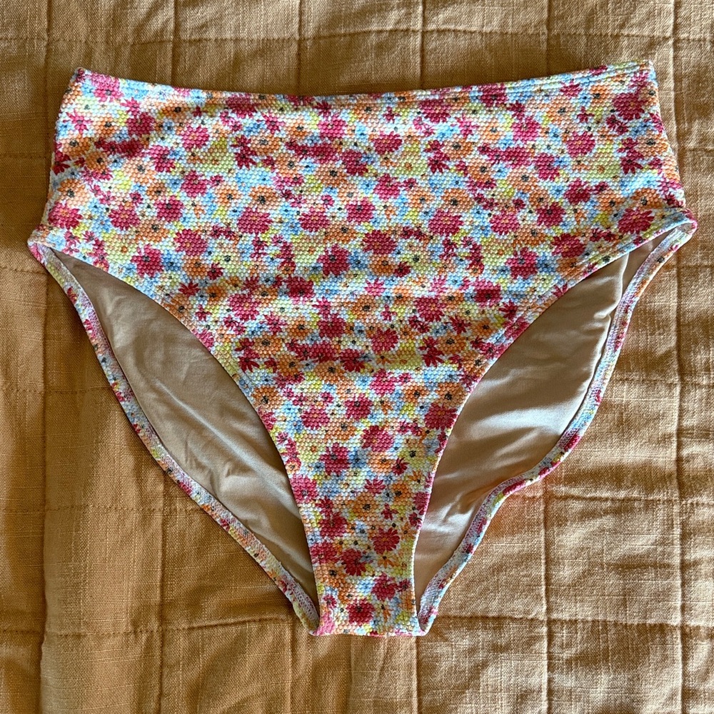 Old Navy Floral High-Waisted Bikini Bottom - Multicolor